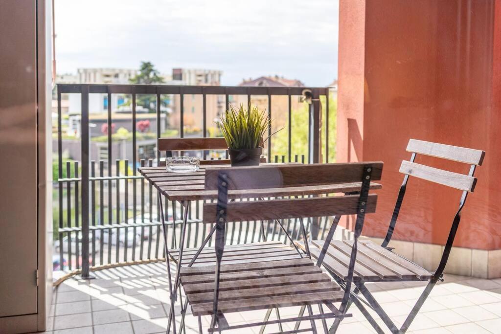 Charme In Porta Palio - City Center فيرونا المظهر الخارجي الصورة